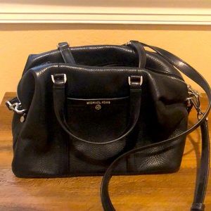 Michael Kors LIKE NEW ⭐️ Black tote and shoulder bag